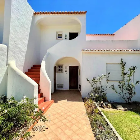 Twins 1 With Pool By Homing Apartamento *